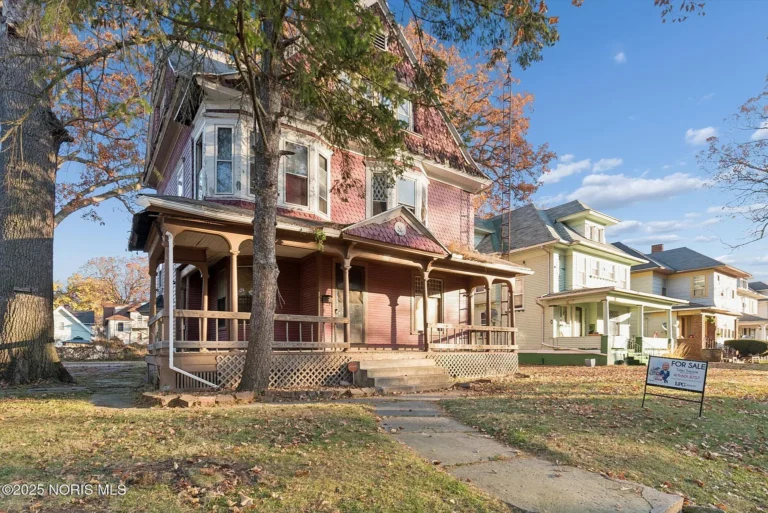 Expansive Historic Home in Toledo Offers Exceptional Space and Value